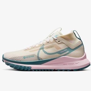 Nike Pegasus Trail Running Shoes